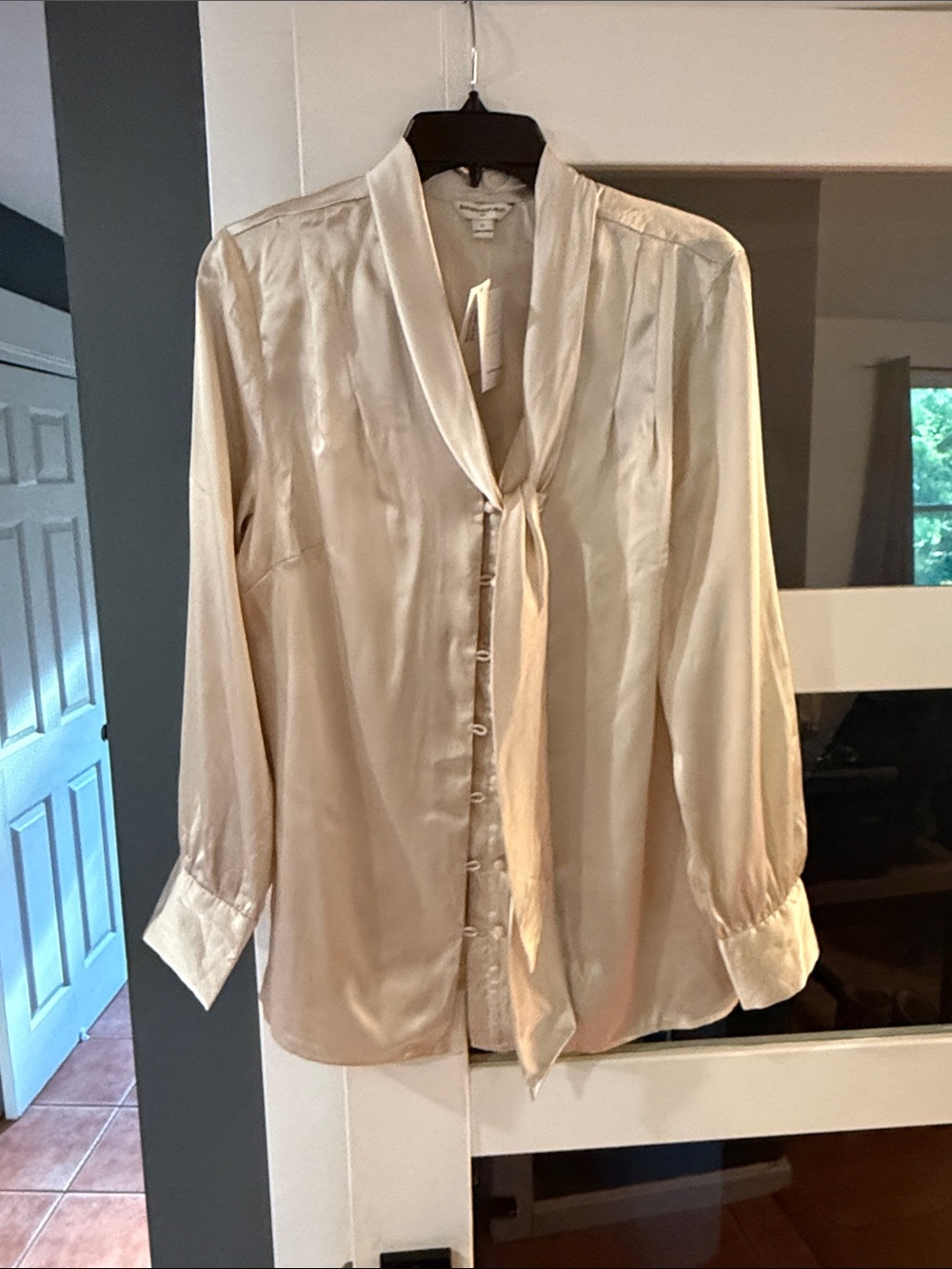 Banana Republic Factory Cream Tie-Neck Satin Blouse